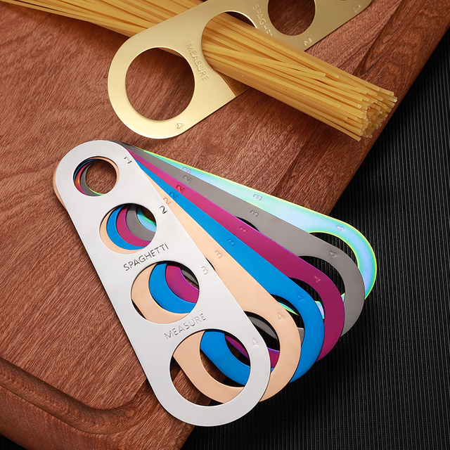 Kitchen Pasta Measurer Multiple Colors Spaghetti Portion Tool Stainless Steel Engraved Baking Accessories for Home Chefs Restaurant Hotel